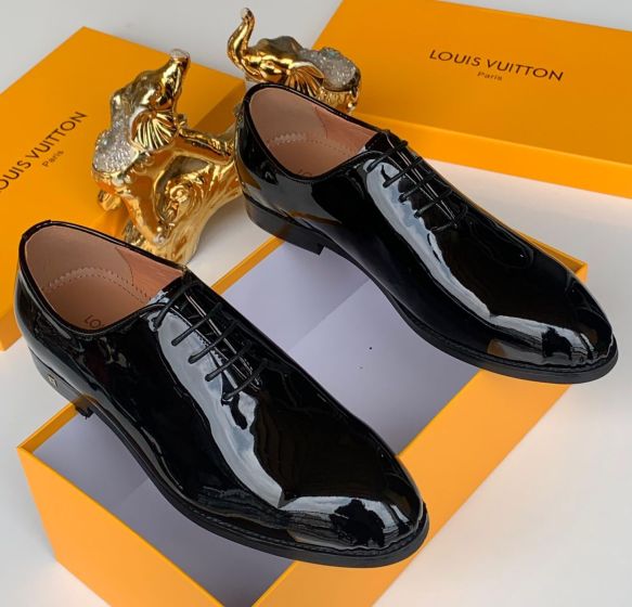 Lv Corporate Shoe
