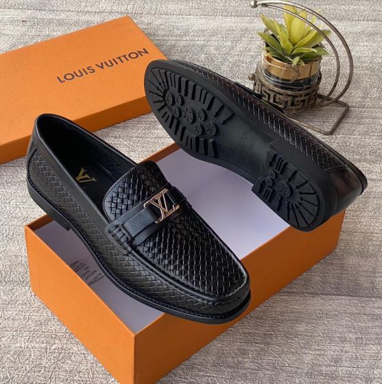 Lv leather Shoe