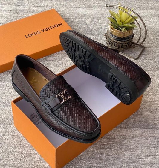 Lv leather Shoe