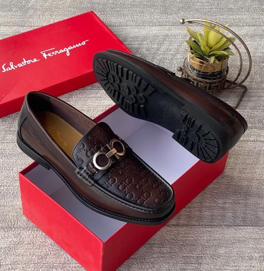 Ferragamo Leather Shoe
