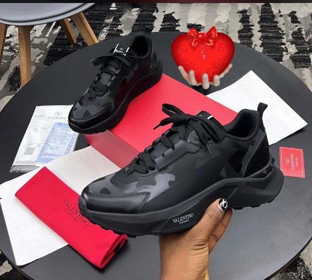 Valentino Sneakers