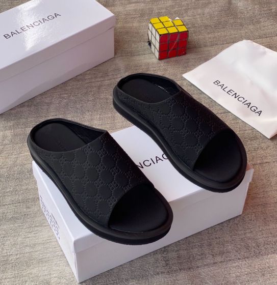 Calvin Klein Slippers
