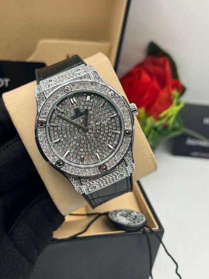 Hublot Rhinestones Leather Strap Wrist Watch