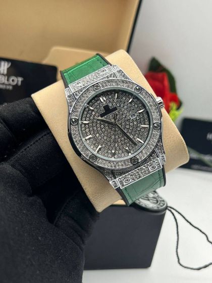 Hublot Rhinestones Leather Strap Wrist Watch