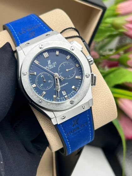 Hublot Leather Strapped Wrist Watch